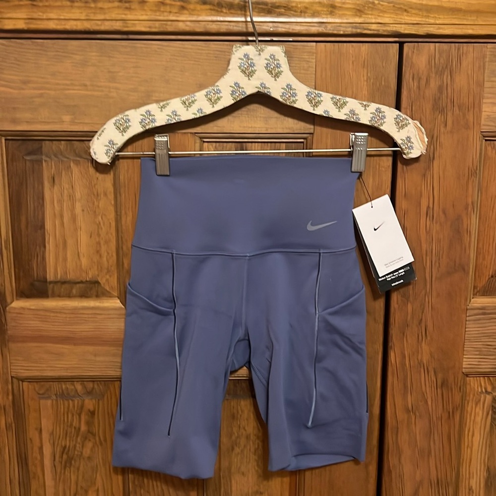 NWT Nike Universa Legging Bike Shorts